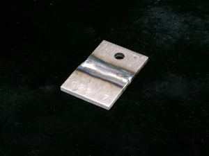 【製作事例】ハステロイC22 平板 穴あけ 溶接加工 刻印 ナンバリング 