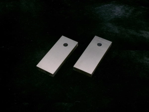 【製作事例】SUS630 平板 穴あけ 熱処理 研磨