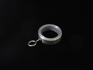 JIS A 1439 建築用シーリング材の試験方法 にて、質量・体積変化（損失）及び密度測定試験に使用される試験片（リング）。素材はアルミニウム（A6063）。