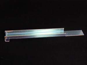 JIS A 1439 建築用シーリング材の試験方法 にて、スランプ試験に使用される測定治具（素材：C2801）。「スランプ試験測定治具」 「スランプ試験治具」 「スランプ試験器具」 「スランプ試験機」 「VOC測定用溝形容器」 「VOC放散量測定用治具」などとも呼ばれ、A型とB型がございます。写真は銅ですが、アルミ材でも製作しております。